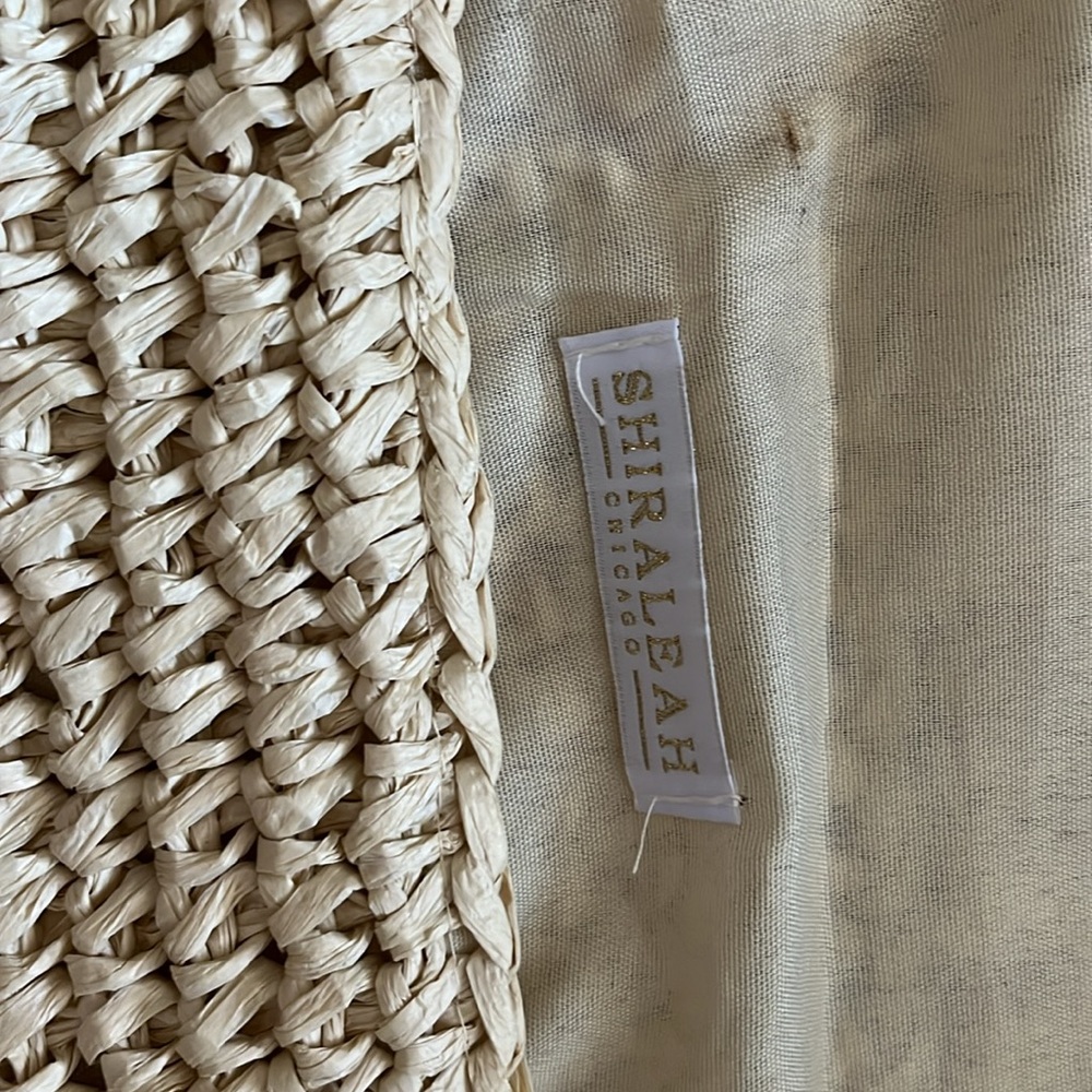 Great condition Summer Clutch - Picture 3 of 5